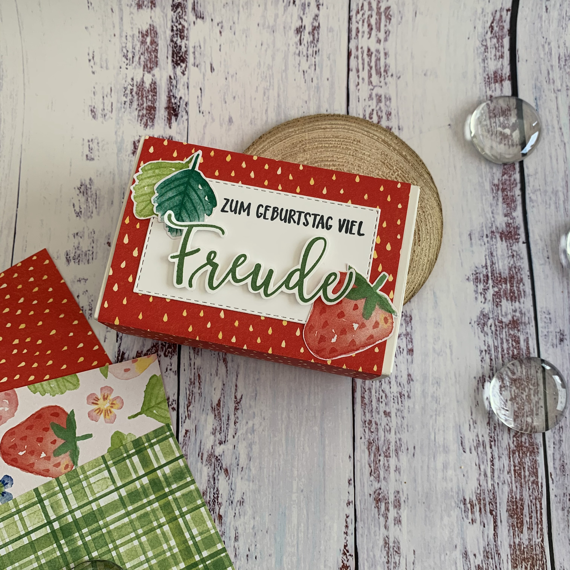 Beerenstark - Schachtel 2.jpeg